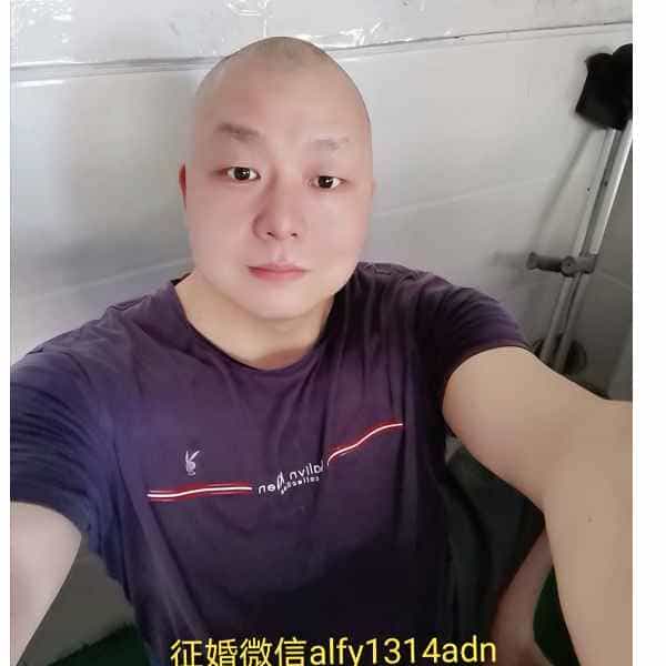 45岁岁湖南单身帅哥 - 四川吉缘网