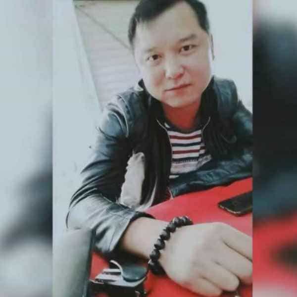 40岁岁湖南单身帅哥 - 四川吉缘网