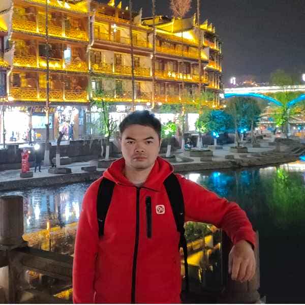 39岁岁广东单身帅哥 - 四川吉缘网